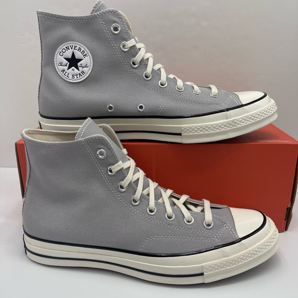 Converse Men’s A08615F CHUCK 70 HI
GREY AREA/EGRET Classic High-Tops Sneakers